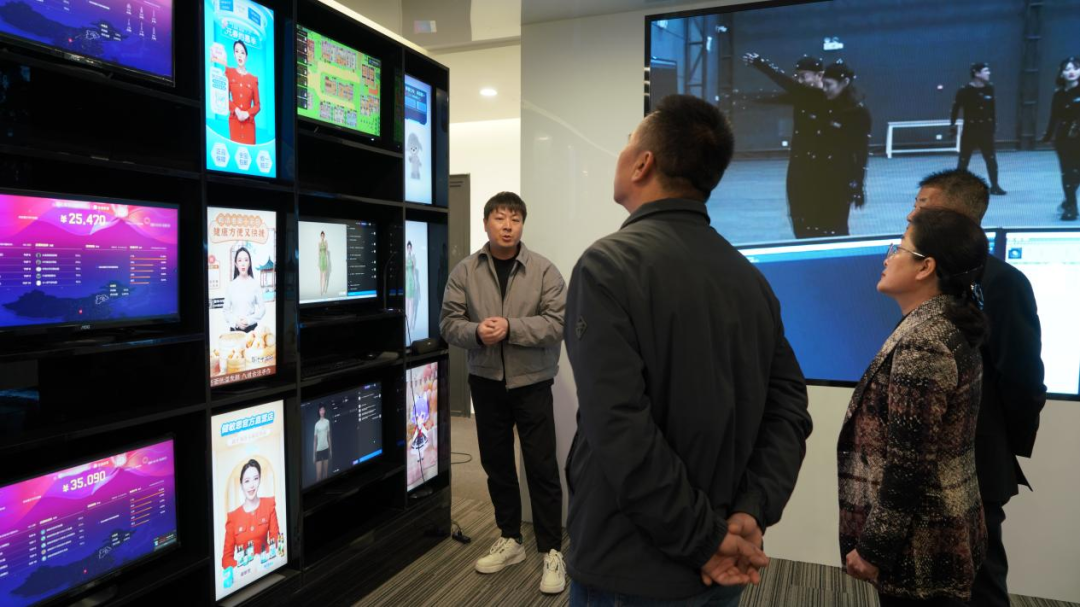 1711011642200077.png 640 (7).png